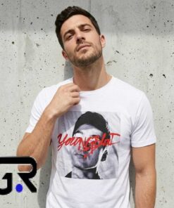 calum youngblood 5sos graphic tee shirts 7 Minimal Red Letter Street Style Graphic Tee