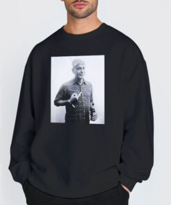 Sweatshirt Black Drinking Beer Anthony Bourdain Middle Finger